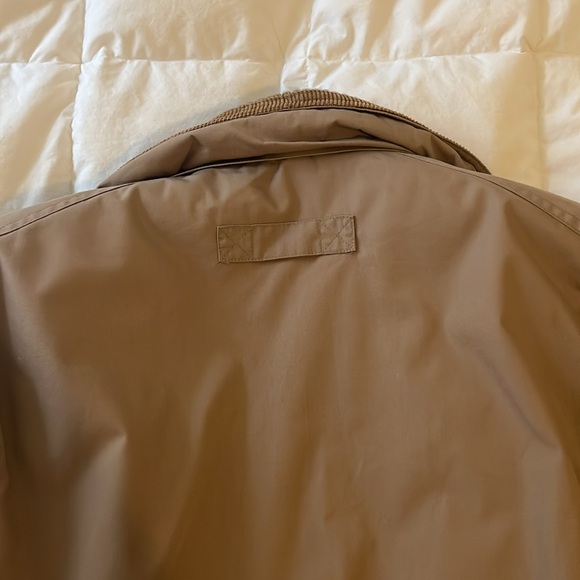 St Johns Bay Women’s Coat Size L Beige Zip-Up Flannel Quilted Lined Jacket - Picture 6 of 7